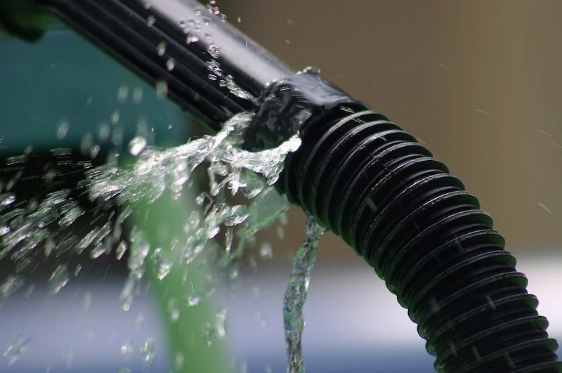 إصلاح تسربات الماء جدة